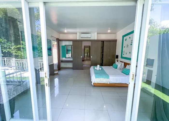 Sunset Escape Villa, Steps From *