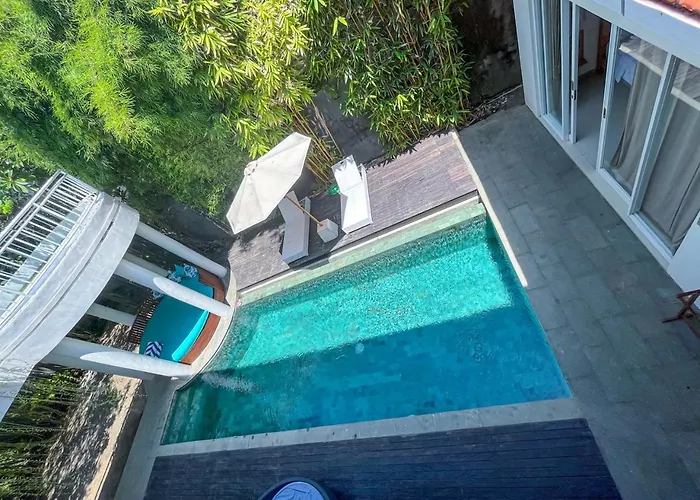 Sunset Escape Villa, Steps From